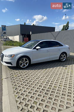 Седан Audi A3 2014 в 
