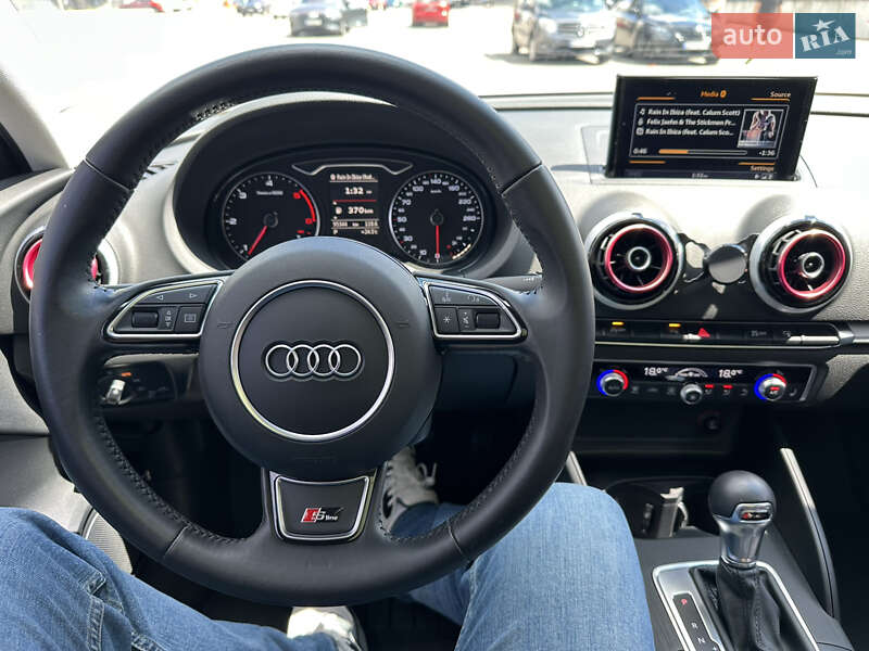 Седан Audi A3 2015 в Києві
