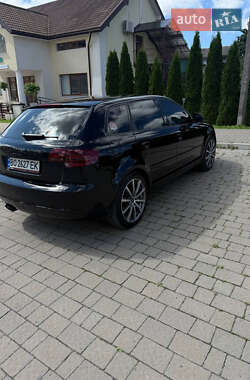 Хетчбек Audi A3 2009 в 