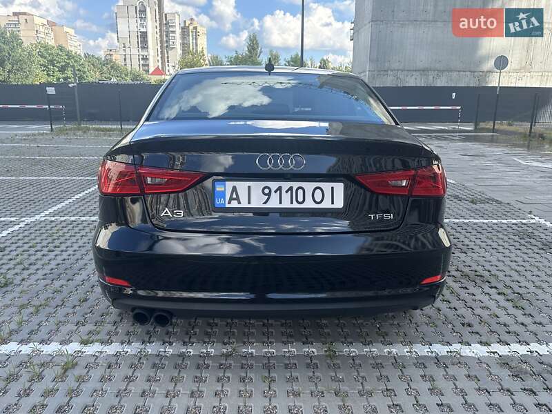 Седан Audi A3 2014 в Киеве