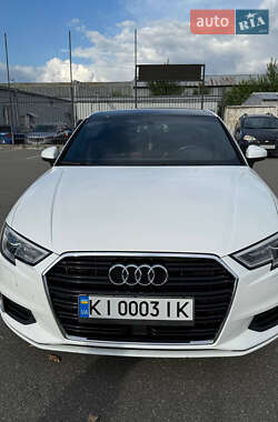 Седан Audi A3 2018 в 