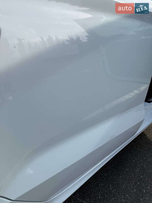 Седан Audi A3 2018 в Киеве