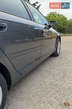 Хэтчбек Audi A3 2007 в 