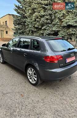 Хэтчбек Audi A3 2007 в 
