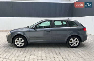 Хэтчбек Audi A3 2007 в 