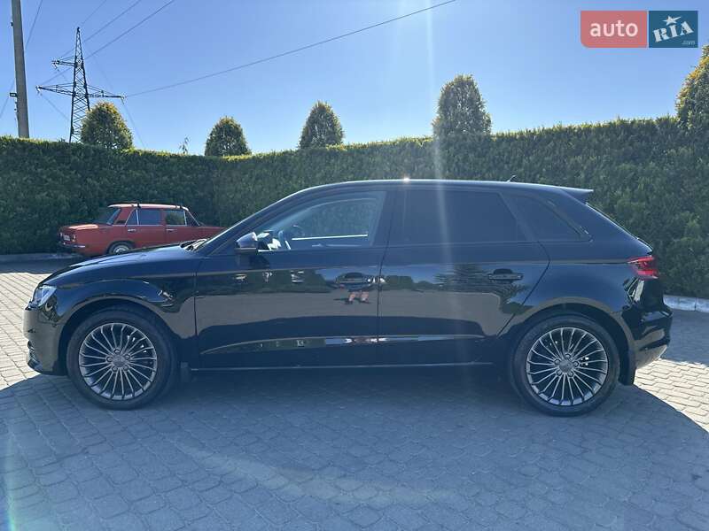 Хэтчбек Audi A3 2016 в Долине фото 3 Хэтчбек Audi A3 2016 в Долине