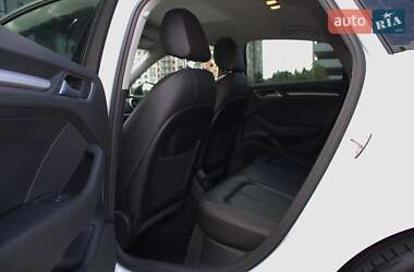 Седан Audi A3 2016 в Киеве