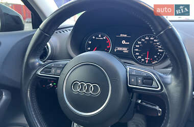 Седан Audi A3 2015 в 