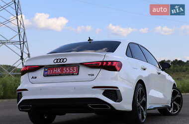 Седан Audi A3 2021 в 