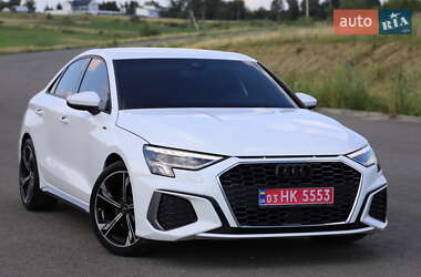Седан Audi A3 2021 в 