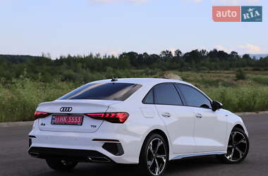 Седан Audi A3 2021 в 