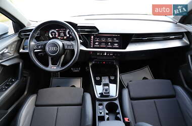 Седан Audi A3 2021 в 