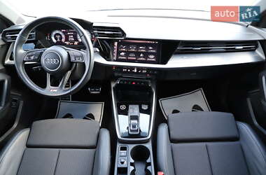 Седан Audi A3 2021 в 