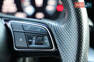 Седан Audi A3 2021 в 