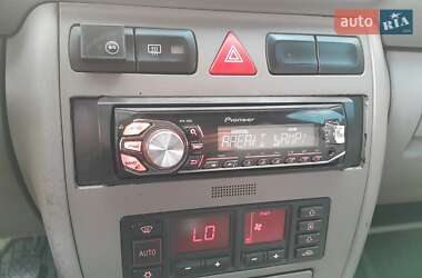 Хэтчбек Audi A3 1997 в 