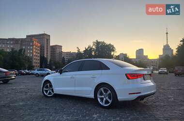 Седан Audi A3 2015 в 