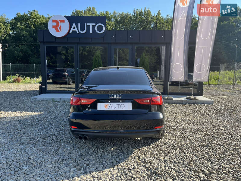 Седан Audi A3 2016 в Львове