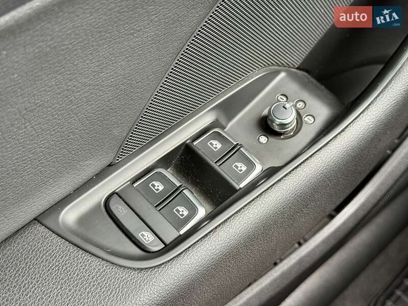 Седан Audi A3 2015 в Харькове