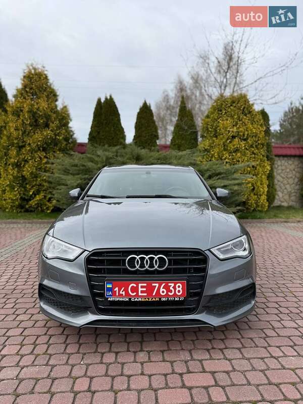 Седан Audi A3 2016 в Львове
