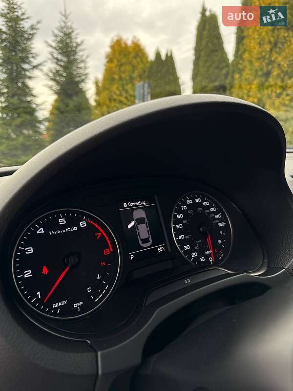Седан Audi A3 2016 в Львове