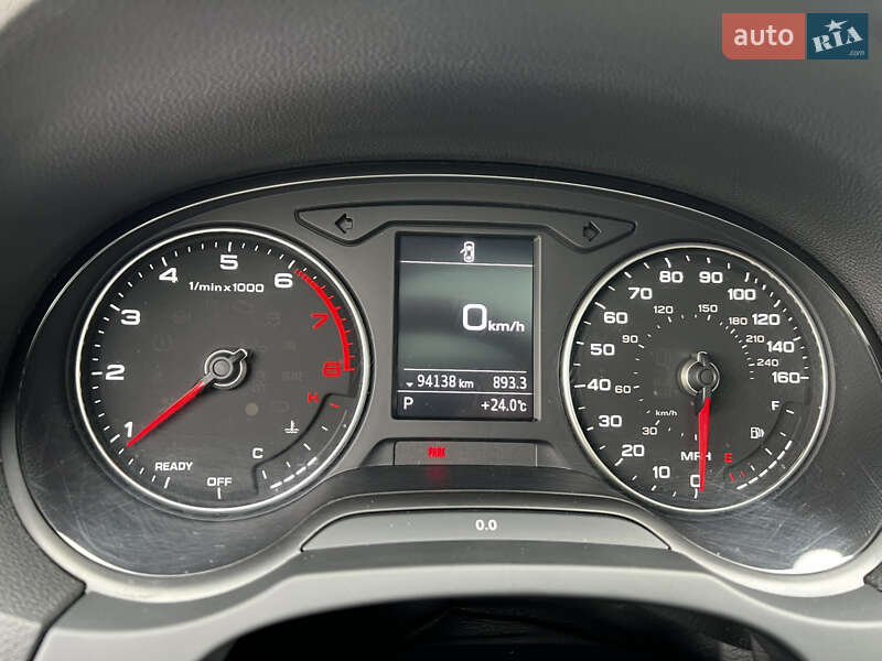 Седан Audi A3 2017 в Ровно
