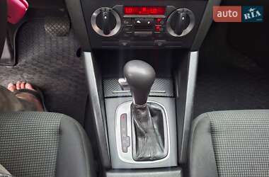 Хэтчбек Audi A3 2005 в 