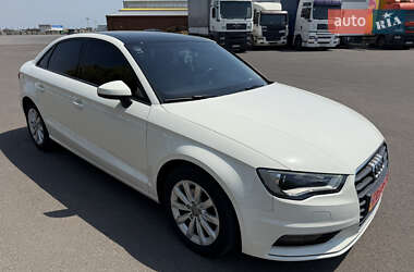 Седан Audi A3 2015 в 