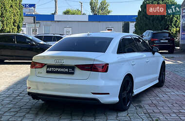 Седан Audi A3 2016 в 