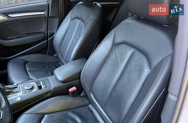 Седан Audi A3 2016 в 