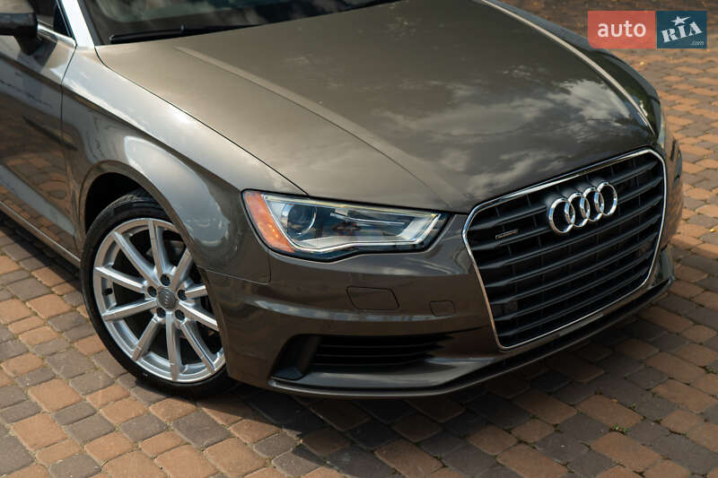 Кабріолет Audi A3 2015 в Києві