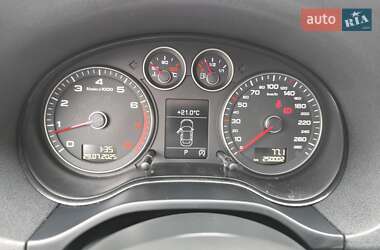 Хэтчбек Audi A3 2010 в 