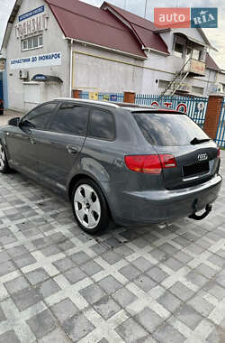 Хэтчбек Audi A3 2007 в 