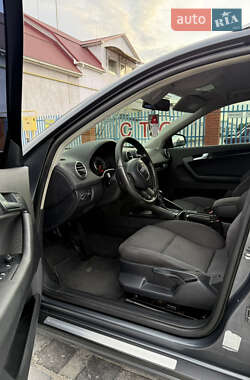 Хэтчбек Audi A3 2007 в 