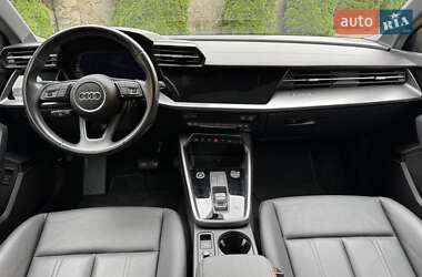 Седан Audi A3 2023 в 