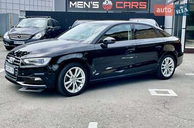 Седан Audi A3 2015 в Киеве