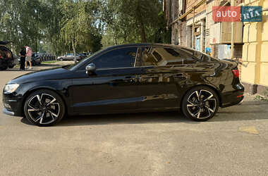Седан Audi A3 2015 в Харькове