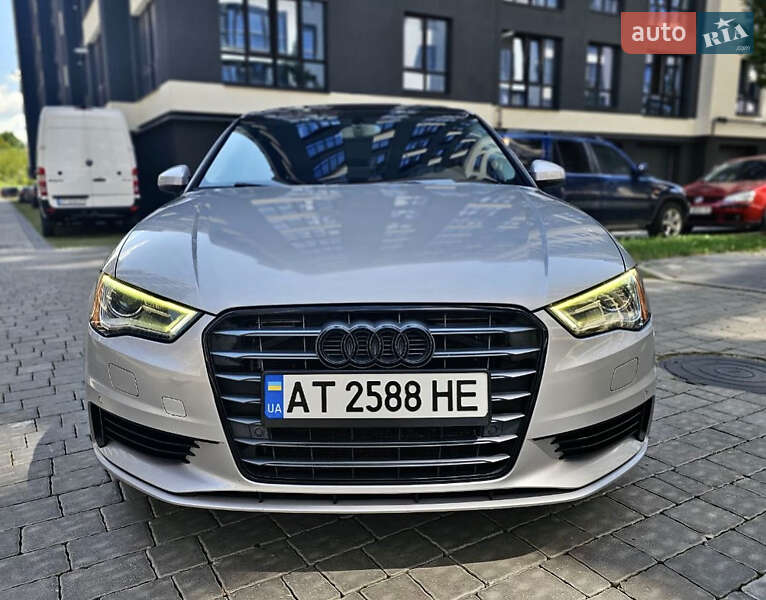 Седан Audi A3 2014 в 