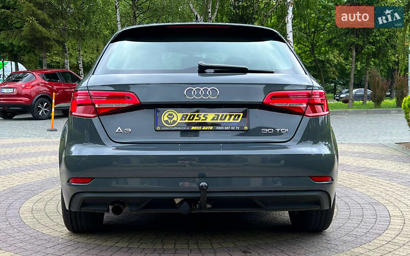 Хэтчбек Audi A3 2019 в Львове