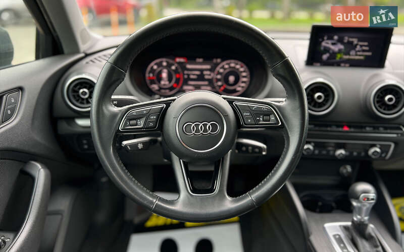 Хэтчбек Audi A3 2019 в Львове