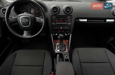 Хэтчбек Audi A3 2008 в 