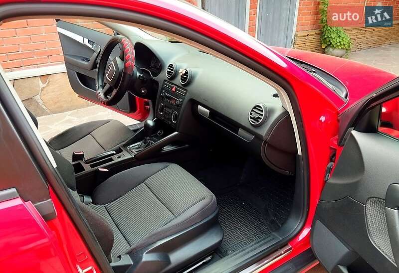 Хэтчбек Audi A3 2005 в Чугуеве фото 9 Хэтчбек Audi A3 2005 в Чугуеве