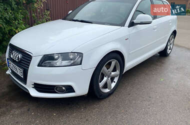 Хэтчбек Audi A3 2009 в 