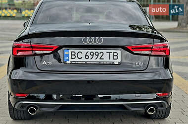 Седан Audi A3 2016 в 