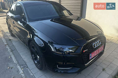 Седан Audi A3 2016 в Хусте
