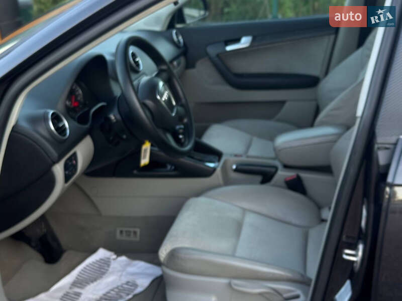 Хэтчбек Audi A3 2006 в Дрогобыче