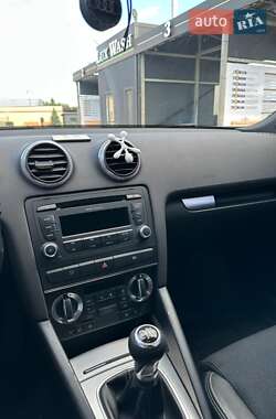 Хэтчбек Audi A3 2009 в 