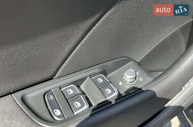 Седан Audi A3 2015 в 
