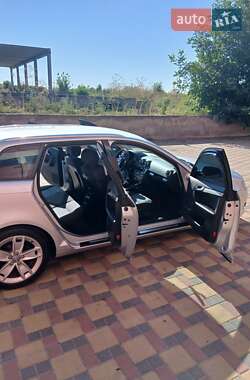 Хэтчбек Audi A3 2012 в 
