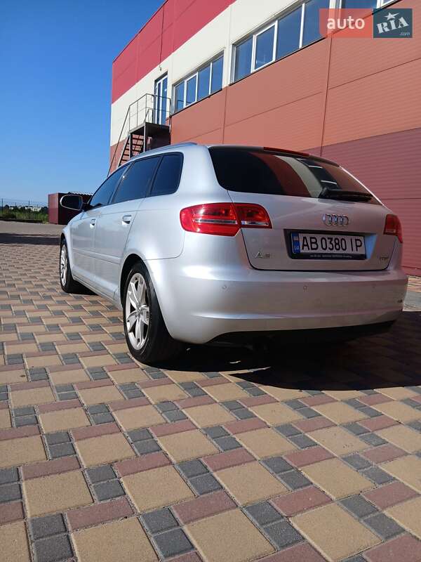 Хэтчбек Audi A3 2012 в Гайсине