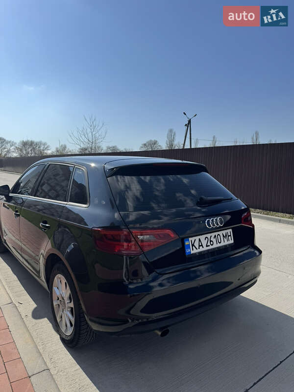 Хэтчбек Audi A3 2015 в Кременчуге